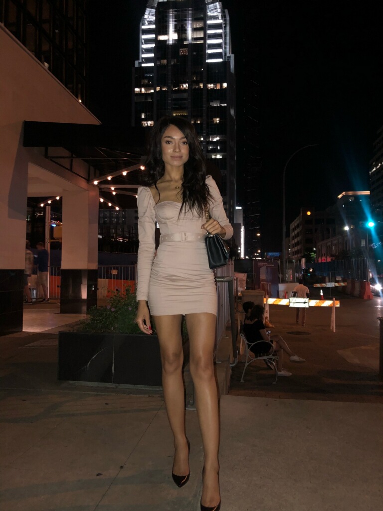 Akisha Petties night life