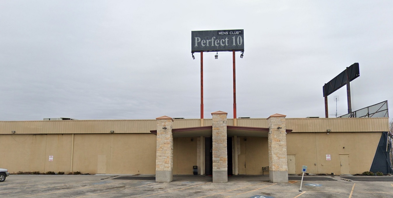 Akisha Petties Perfect 10 April 2015